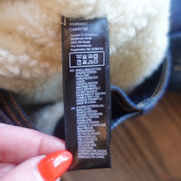 Vintage Y2K Forever 21 Denim Sherpa Lined Jean Jacket Womens Small Zip Up Retro - Picture 9 of 11